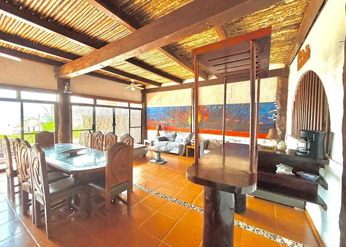 Hotel Chillaxing Front House Tulum